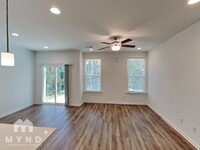 3024 Reid Ave in Charlotte, NC - Building Photo - Building Photo