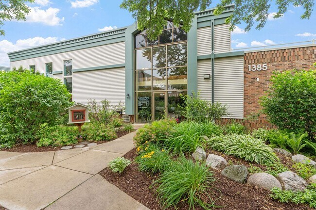 Como Park Apartments