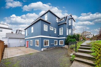 917A 17th Ave in Seattle, WA - Building Photo - Building Photo