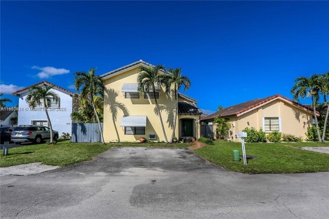 2500 SW 113th Ct in Miami, FL - Building Photo - Building Photo