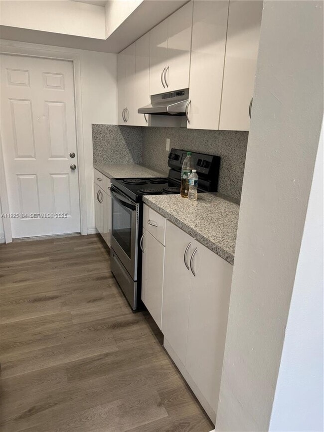 12175 NE 19th Ave in North Miami, FL - Building Photo - Building Photo