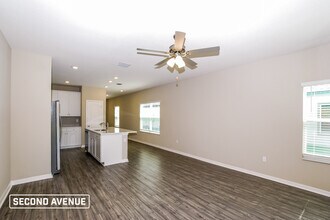 512 Falcon Ridge Rd in St. Augustine, FL - Foto de edificio - Building Photo