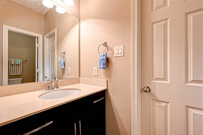 4311 Madera Creek Ln