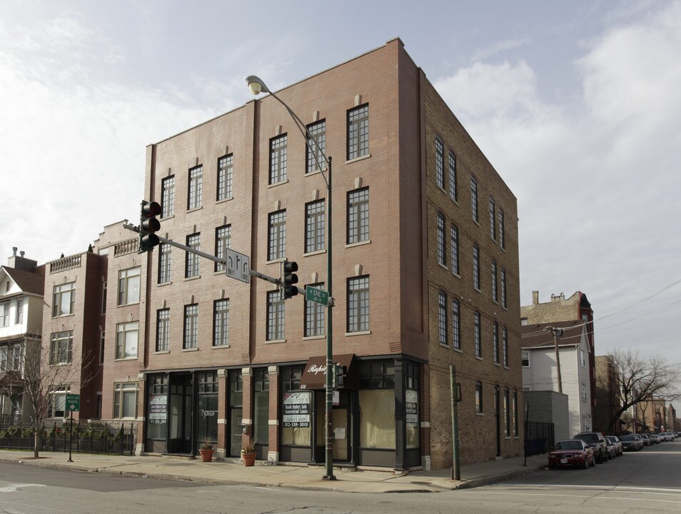 636-638 N Racine Ave in Chicago, IL - Foto de edificio