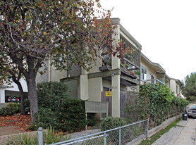 2929 B Apartments