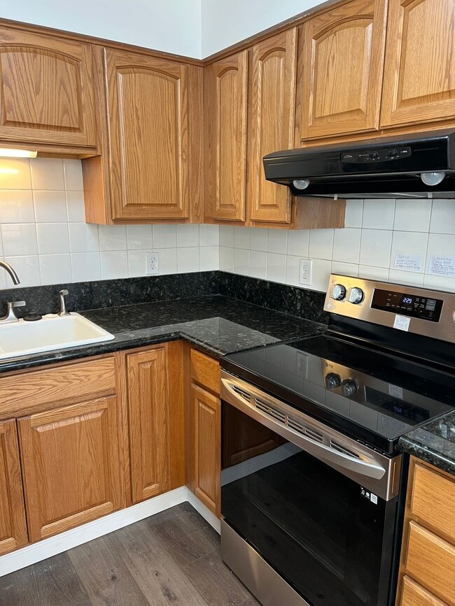 880 Tyler Way in Sparks, NV - Building Photo - Building Photo