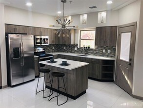 8 Sugar Sweet Ave in Edinburg, TX - Building Photo - Building Photo