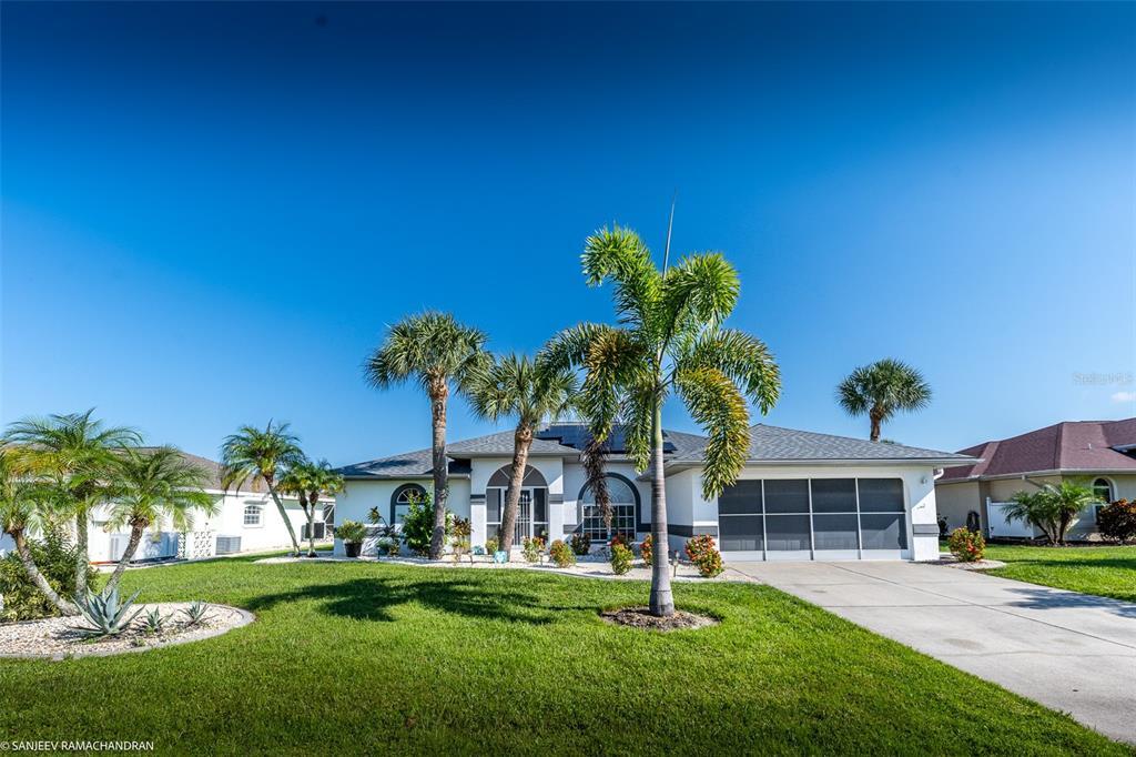 538 W Cashew in Punta Gorda, FL - Building Photo