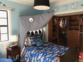 6630 NW 38th Ter in Virginia Gardens, FL - Building Photo - Building Photo