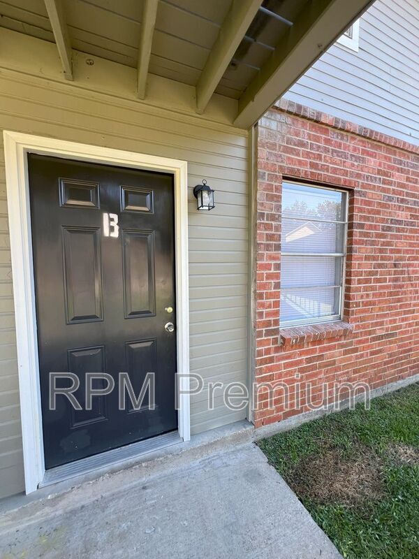 property at 5143 Baker Blvd