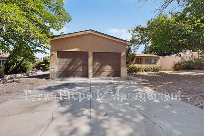 9509 Dona Marguerita Ave NE in Albuquerque, NM - Building Photo - Building Photo