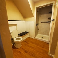 1105 E 5th St photo'