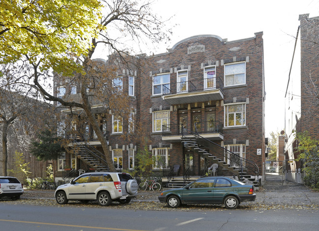 3412 Fullum