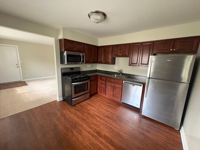 1414 S 14th St, Unit B