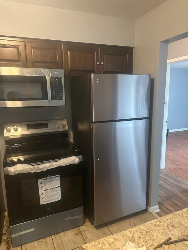 property at 10105 Prince Pl