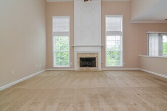 6300 Whirlaway Dr in Cumming, GA - Building Photo - Building Photo