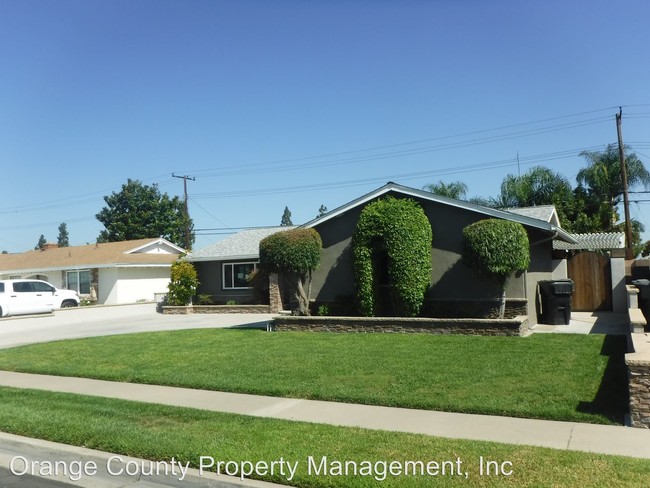 6721 Vanguard Ave in Garden Grove, CA - Building Photo - Building Photo