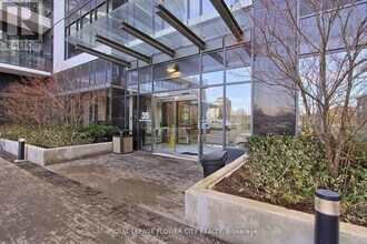 65-1365 Watergarden Dr in Mississauga, ON - Building Photo - Building Photo