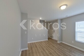 360 Waterfall Rd in Henderson, NC - Building Photo - Building Photo