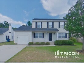 131 Quiet Grove Dr in Lexington, SC - Building Photo