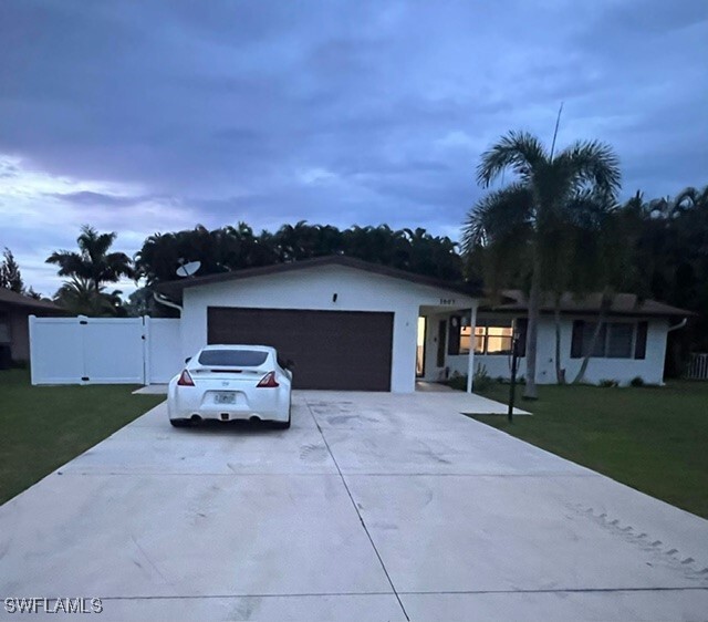 property at 1605 S Mayfair Rd