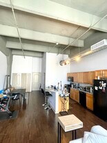511 N Broad St, Unit 1003 in Philadelphia, PA - Building Photo