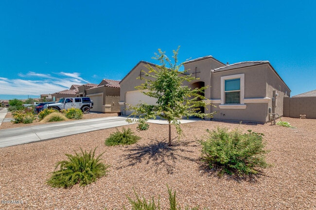 5003 E Smoky Quartz Rd in San Tan Valley, AZ - Building Photo - Building Photo