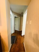 220 St Anthony Ln in Florissant, MO - Building Photo - Building Photo