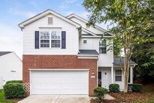 9220 Meadowmont View Dr in Charlotte, NC - Building Photo