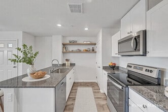 7869 Sailor Sam Ave in Las Vegas, NV - Building Photo - Building Photo