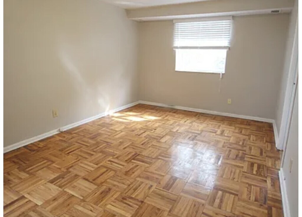 Waldorf Park Apartments Pittsburgh, PA Apartments