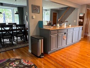 479 Crafts St in Newton, MA - Building Photo - Building Photo