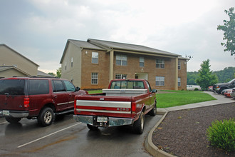 Grayson Apartments in Alcoa, TN - Building Photo - Building Photo