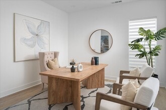 27372 Dialogue Wy in Valencia, CA - Building Photo - Building Photo