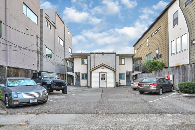 1607 Welch St in Houston, TX - Building Photo - Building Photo