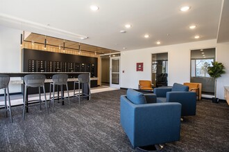 Vassar Flats in Wichita, KS - Foto de edificio - Interior Photo
