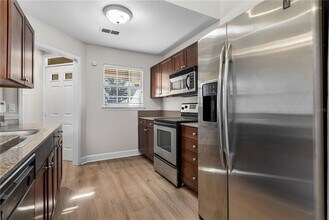 1454 FARRINGDON Cir in Lake Mary, FL - Building Photo - Building Photo