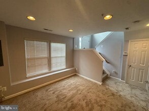 736 Wineberry Way in Aberdeen, MD - Building Photo - Building Photo