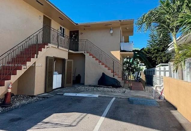 property at 800 NW 44th Ave