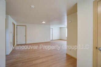 1100 W 30th St in Vancouver, WA - Building Photo - Building Photo