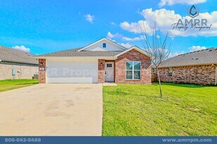 1112 SW 3rd Ave in Gentry, AR - Building Photo
