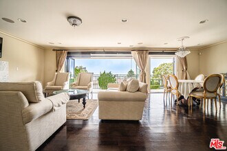 1312 Via Zumaya in Palos Verdes Estates, CA - Building Photo - Building Photo