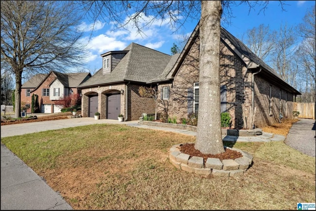 2015 River Birch Way in Birmingham, AL - Building Photo - Building Photo