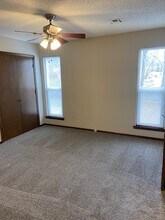 11116 W 71st Terrace in Shawnee, KS - Building Photo - Building Photo