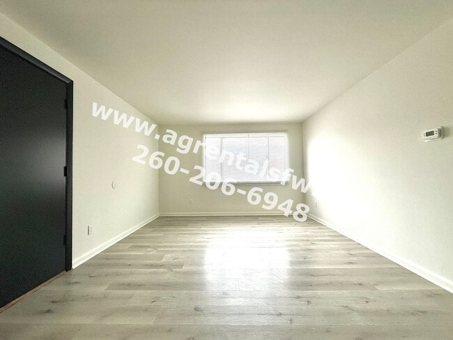 4729 Northcrest Dr in Fort Wayne, IN - Building Photo - Building Photo