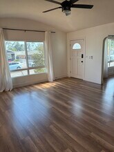 346 E 119th St in Los Angeles, CA - Building Photo - Building Photo