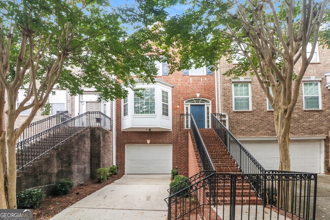 property at 1711 Highlands View Dr