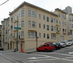 1085 Washington St Apartments