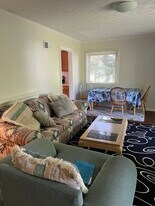 123 S Jefferson St in Bloomington, IN - Building Photo