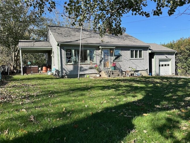 property at 749 W Main Rd